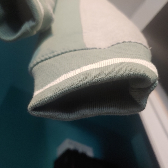 Crewneck Sweater Men's BRAND NEW - Picture 5 of 14